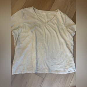 Old Navy Heather Cream Vneck Tshirt Top XL